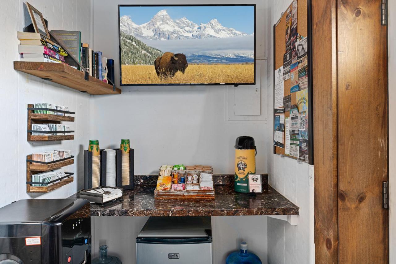Elk Refuge Inn Jackson